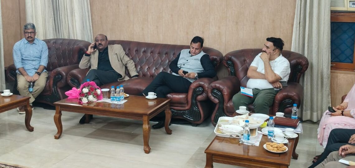 جموںو کشمیر حکومت عوام کی امنگوں کو پورا کرنے کے لیے پرعزم ہے۔ نائب وزیراعلی