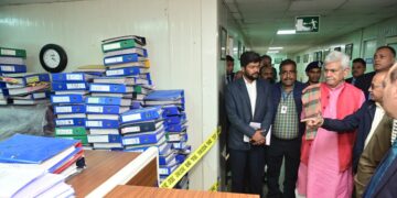 گاندربل حملہ، ايل جي منوج سنہا، پولیس سربراہ نے کیا گگن گیر کا دورہ