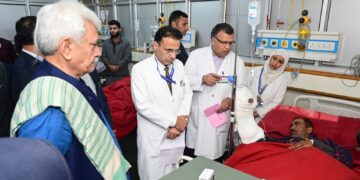 ‘خونِ ناحق بہا، انصاف ضرور ہوگا’، منوج سنہا کا گاندربل حملے پر رد عمل