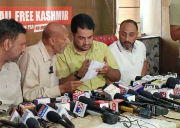 ریاست کی بحالی تک کوئی حکومت نہیں، سیاسی جماعتوں کو متحد ہو جانا چاہیے، انجینئر رشید