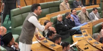 جموں و کشمیر اسمبلی اجلاس: پی ڈی پی نے دفعہ 370 کی بحالی کی قرارداد پیش کی لیکن ضوابط کے خلاف
