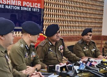 سنڈے مارکیٹ گرینیڈ حملہ کیس حل، پولیس نے لیا تین افراد کو حراست میں