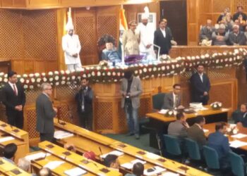 نیشنل کانفرنس نے اپنی ایک مہینے کی چار کامیابیوں میں آرٹیکل 370 قرارداد کو شامل کیا
