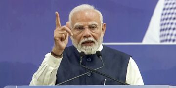 ‘ڈرانے کی بزدلانہ کوشش’، پی ایم مودی نے کینیڈا میں ہندو مندر پر حملے کی مذمت کی