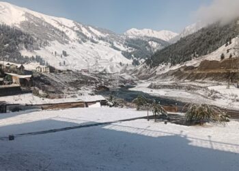 محکمہ موسمیات نے جموں و کشمیر میں ہلکی برف باری اور بارش کی پیش گوئی کی