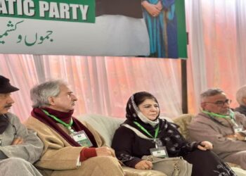 محبوبہ نے ‘ون نیشن ون الیکشن’ کی مخالفت کی، پی ڈی پی صدر نے کہا این ڈی اے ہندوستان کے آئین کو تباہ کر رہی ہے