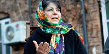 واجپائی جی نے قوم کے انتہائی پیچیدہ چیلنجوں سے نمٹنے کے لیے نظریاتی سرحدوں کو عبور کیا: محبوبہ مفتی