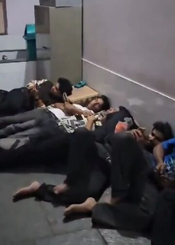میرواعظ نے سیاحوں کے لیے گھروں اور مساجد کو کھولنے پر کشمیریوں کی ستائش کی